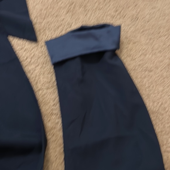 Gorgeous navy play suit - Picture 4 of 4